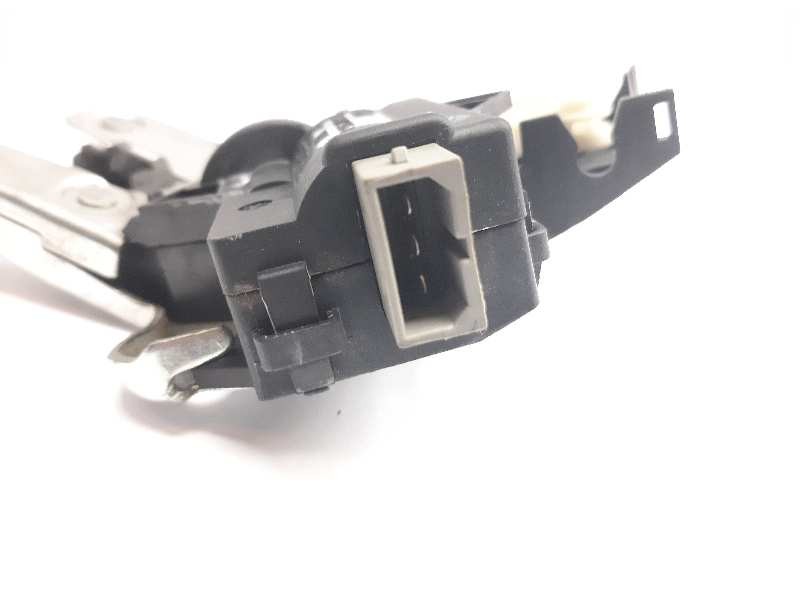 Recambio de cerradura maletero / porton para volkswagen passat berlina (3c2) highline referencia OEM IAM 4F5827505D  