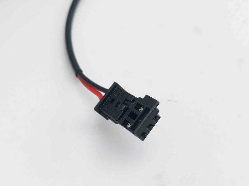 Recambio de cinturon seguridad trasero central para bmw serie 5 lim. (f10) 535d referencia OEM IAM 34088414C 724327503 