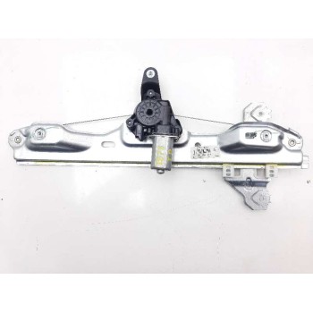 ELEVALUNAS TRASERO DERECHO C17689100 827004EA0A 