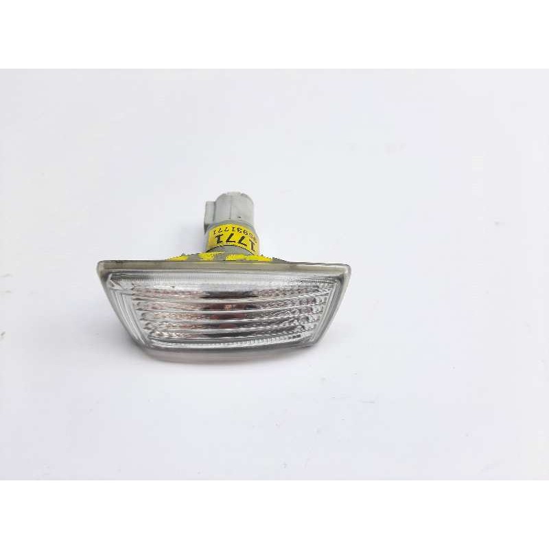 Recambio de piloto lateral derecho para chevrolet cruze lt referencia OEM IAM 95931771  