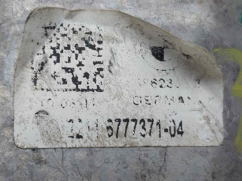 Recambio de soporte motor izquierdo para bmw serie 5 lim. (f10) 535d referencia OEM IAM 677737104  