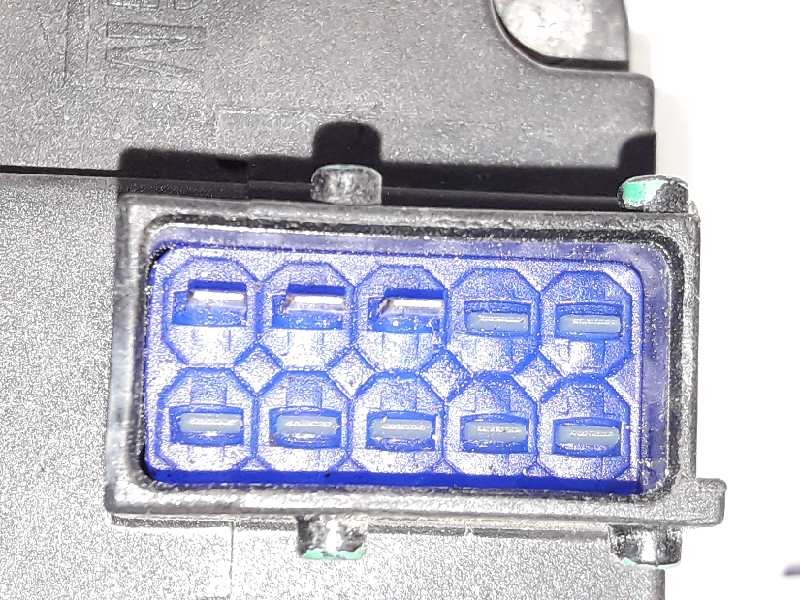 Recambio de cerradura puerta delantera derecha para opel corsa c comfort referencia OEM IAM 24434885 ELECTRICA 3 PINS