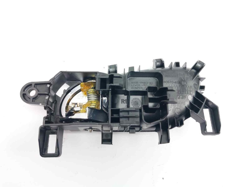 Recambio de maneta interior delantera derecha para nissan qashqai (j11) black edition referencia OEM IAM 806704EA0A  