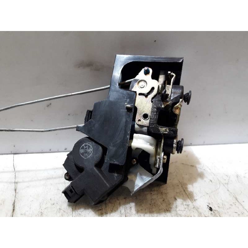 Recambio de cerradura puerta trasera derecha para kia rio ls berlina (5-ptas.) referencia OEM IAM  ELECTRICA 2 PINS