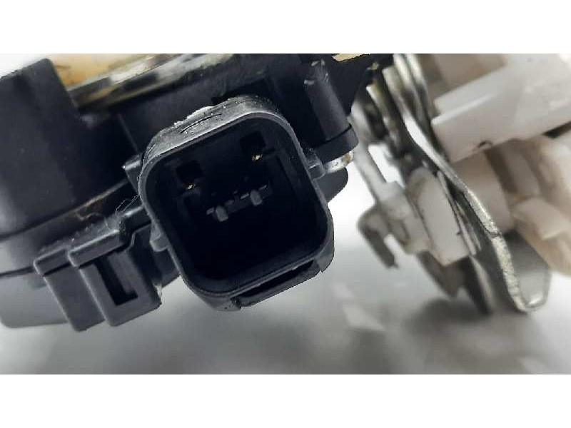 Recambio de cerradura puerta trasera derecha para mitsubishi lancer berlina (cy0) intense referencia OEM IAM   