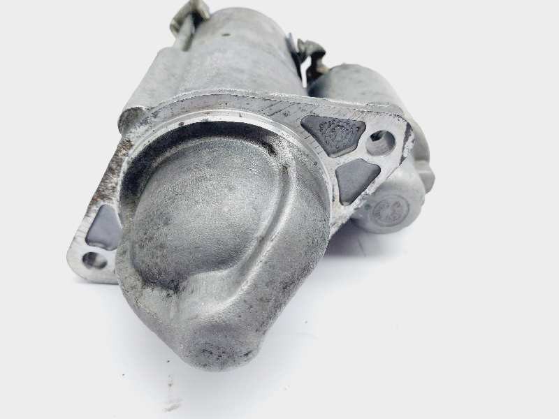Recambio de motor arranque para opel insignia berlina cosmo referencia OEM IAM 55556092  