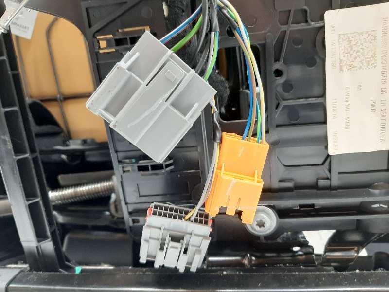 Recambio de asiento delantero izquierdo para jaguar xf 2.2 diesel referencia OEM IAM DX2314B719 DX2314B719CA 5D040875