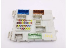 Recambio de caja reles / fusibles para ford focus lim. (cb8) titanium referencia OEM IAM DV6T14A073HK  