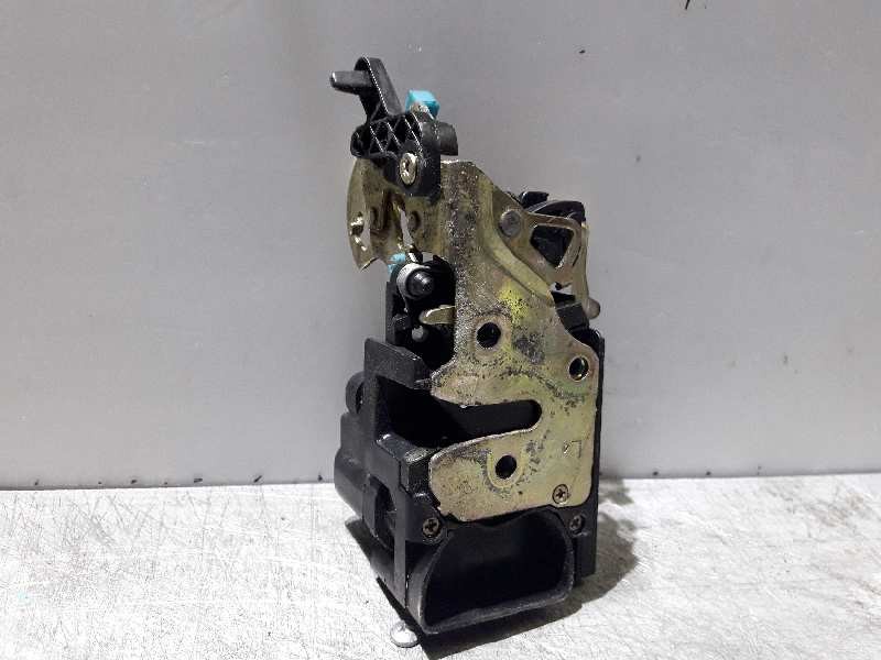 Recambio de cerradura puerta trasera izquierda para daewoo nubira berlina se referencia OEM IAM  ELECTRICO 2 PINS