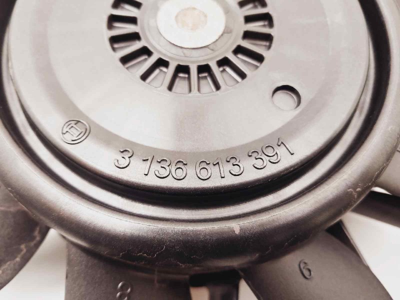 Recambio de electroventilador para renault laguna coupe monaco gp referencia OEM IAM 3135103806 0130308409 