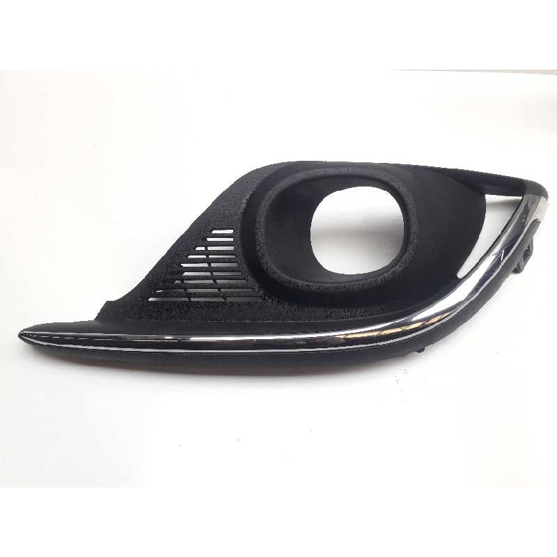 Recambio de rejilla paragolpes derecha para renault scenic iv limited referencia OEM IAM 62086464R  