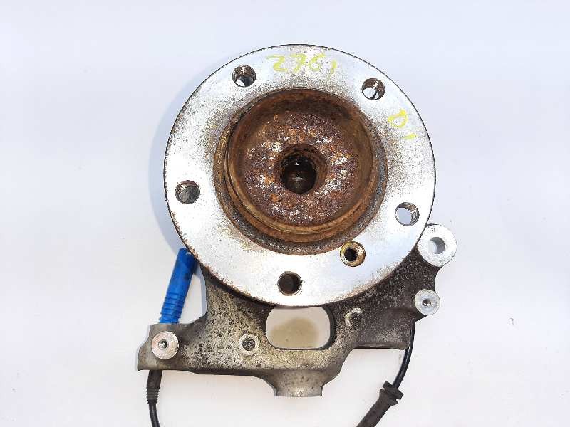 Recambio de mangueta delantera izquierda para bmw serie 5 berlina (e60) 525d referencia OEM IAM 6760953L  