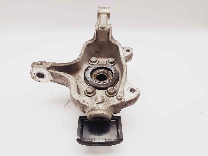 Recambio de mangueta delantera izquierda para renault laguna coupe monaco gp referencia OEM IAM 402006387R  