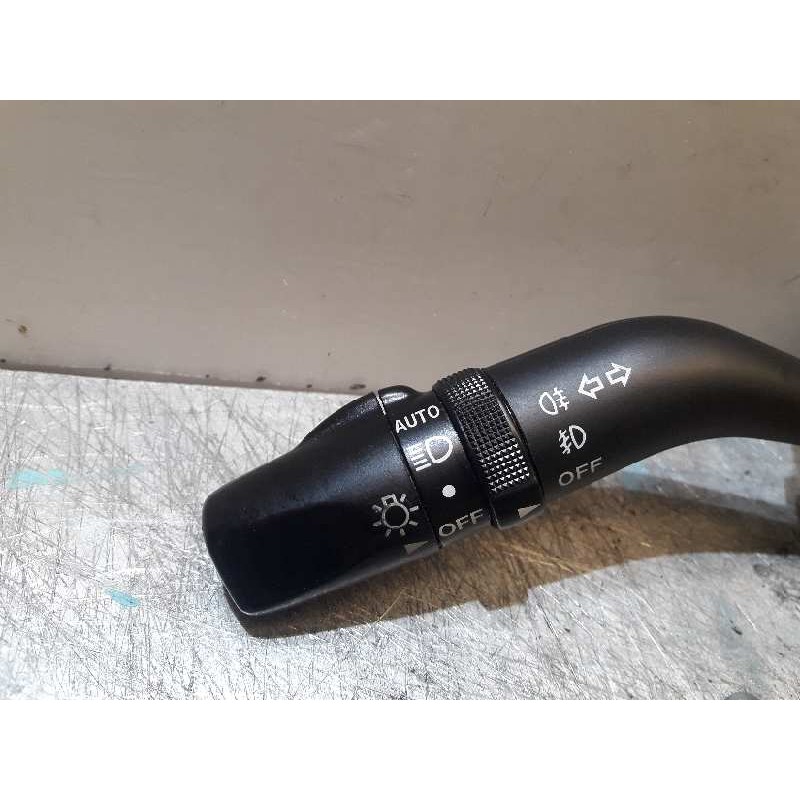 Recambio de mando luces para mazda 6 berlina (gg) 2.0 crtd 120 active (5-ptas.) referencia OEM IAM   