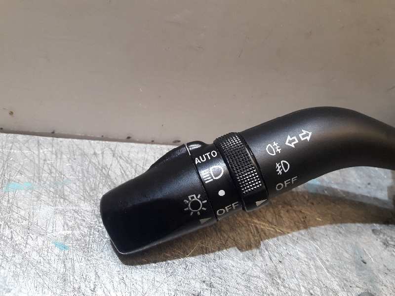 Recambio de mando luces para mazda 6 berlina (gg) 2.0 crtd 120 active (5-ptas.) referencia OEM IAM   