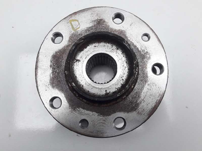 Recambio de buje para renault scenic iv limited referencia OEM IAM 402024EA1A  