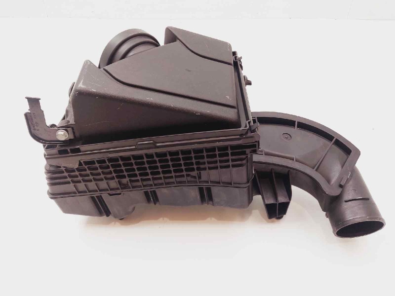 Recambio de filtro aire para renault laguna coupe monaco gp referencia OEM IAM 8200581277  