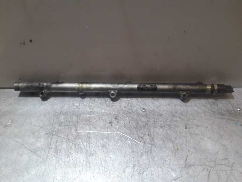 Recambio de rampa inyectora para bmw serie 5 berlina (e39) 530d referencia OEM IAM 0445216002  