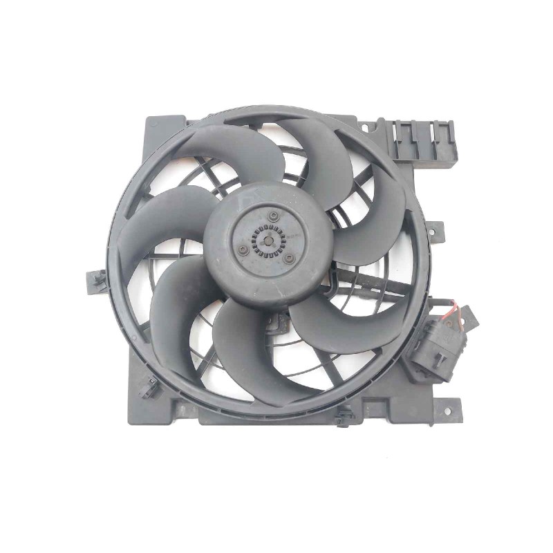 Recambio de electroventilador para opel zafira b enjoy referencia OEM IAM 13147279 13158655 0130303302