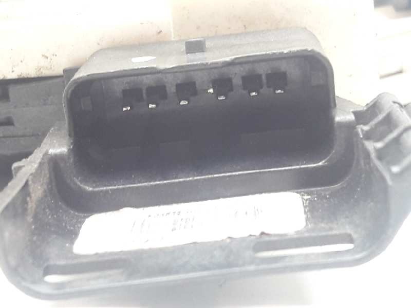 Recambio de cerradura puerta trasera derecha para citroen c3 sx referencia OEM IAM 732315  