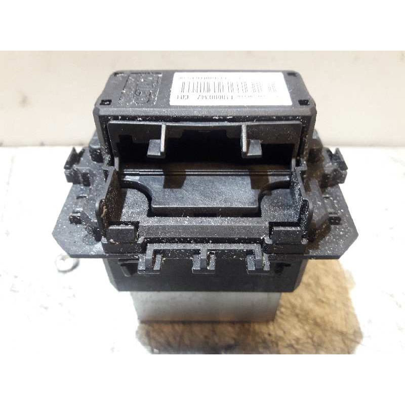 Recambio de resistencia calefaccion para peugeot 308 sw sport referencia OEM IAM T1000034Z  