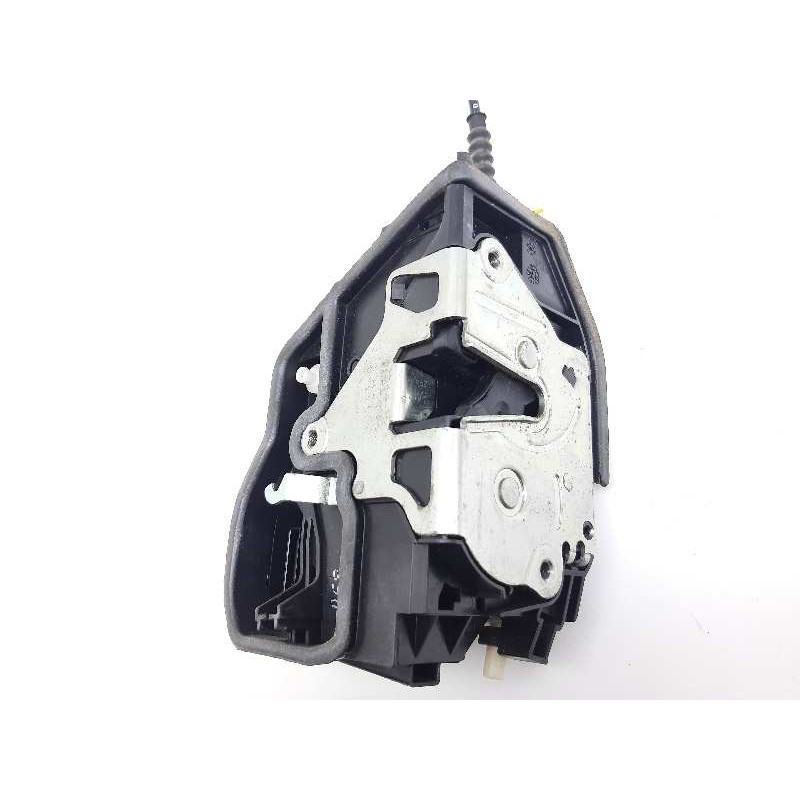 Recambio de cerradura puerta delantera derecha para bmw serie 5 berlina (e60) 525d referencia OEM IAM 7167068  