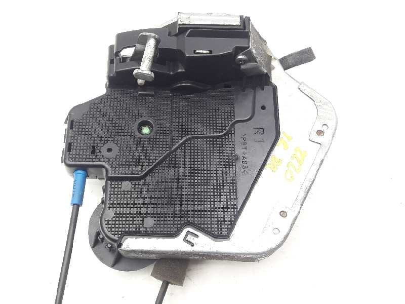 Recambio de cerradura puerta trasera derecha para lexus is200 (ds2/is2) 220d referencia OEM IAM A046693  