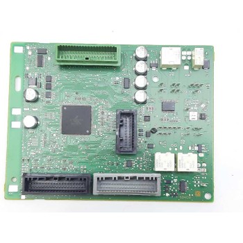 CAJA RELES / FUSIBLES 284B14CB5C 