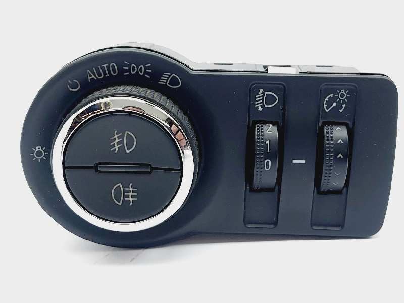 Recambio de mando luces para opel insignia berlina cosmo referencia OEM IAM 13268702  