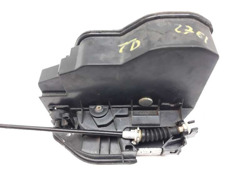 Recambio de cerradura puerta trasera derecha para bmw serie 5 berlina (e60) 525d referencia OEM IAM 7167070  