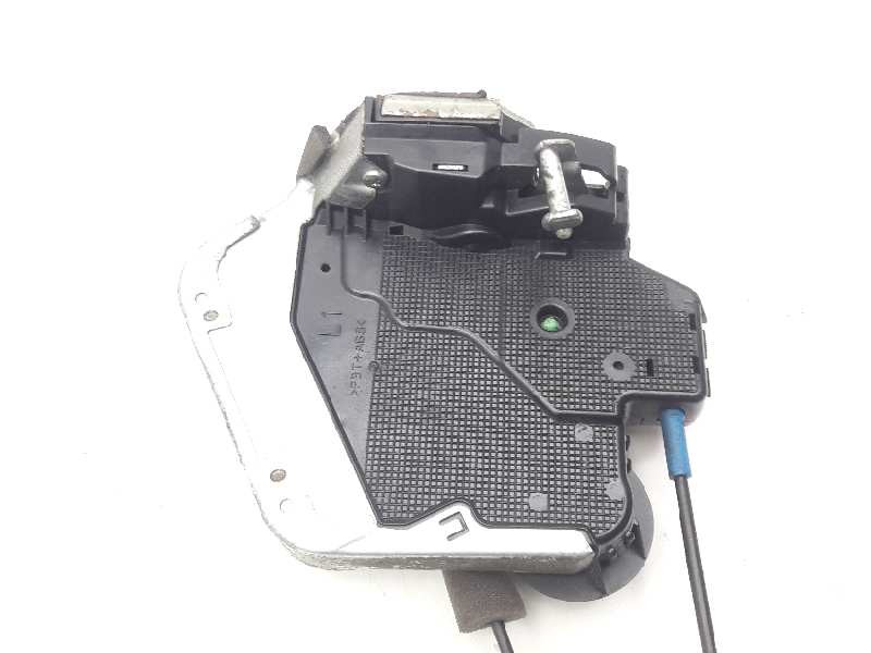 Recambio de cerradura puerta trasera izquierda para lexus is200 (ds2/is2) 220d referencia OEM IAM A046693  