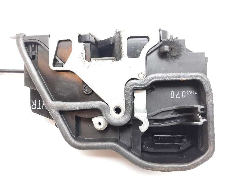 Recambio de cerradura puerta trasera derecha para bmw serie 5 berlina (e60) 525d referencia OEM IAM 7167070  