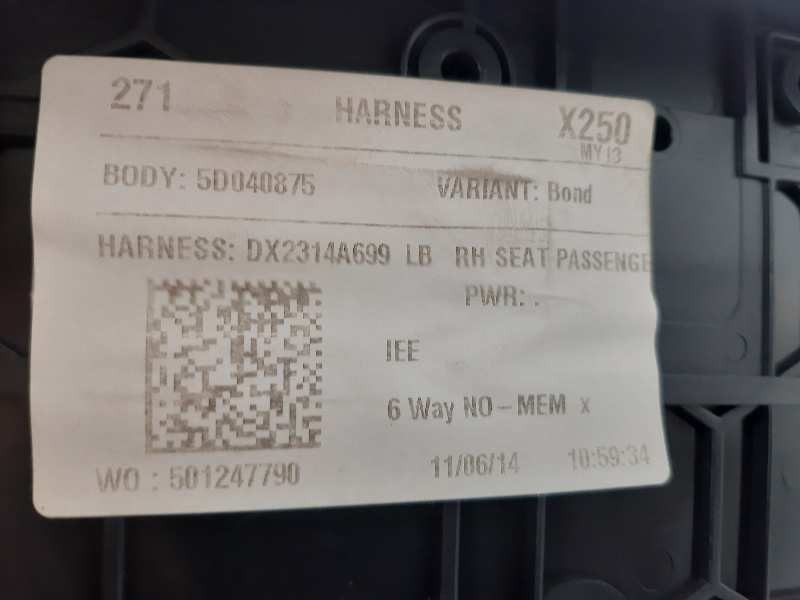 Recambio de asiento delantero derecho para jaguar xf 2.2 diesel referencia OEM IAM DX2314A699 5D040875 