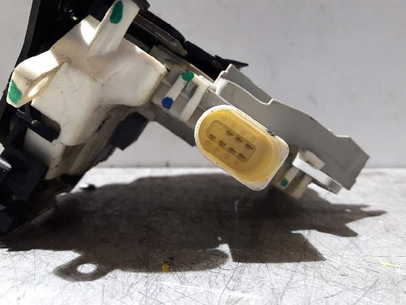Recambio de cerradura puerta delantera izquierda para audi a4 ber. (b8) básico referencia OEM IAM 8J1837015C ELECTRICA 7 PINS