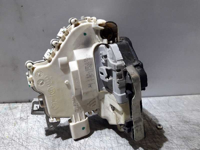 Recambio de cerradura puerta delantera izquierda para audi a4 ber. (b8) básico referencia OEM IAM 8J1837015C ELECTRICA 7 PINS