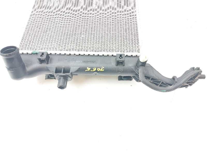 Recambio de radiador agua para hyundai i30 cw (pd) go! referencia OEM IAM 25310F3300  