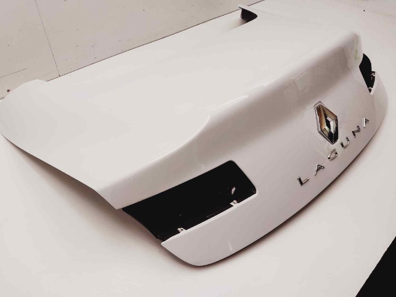 Recambio de porton trasero para renault laguna coupe monaco gp referencia OEM IAM 901220005R  