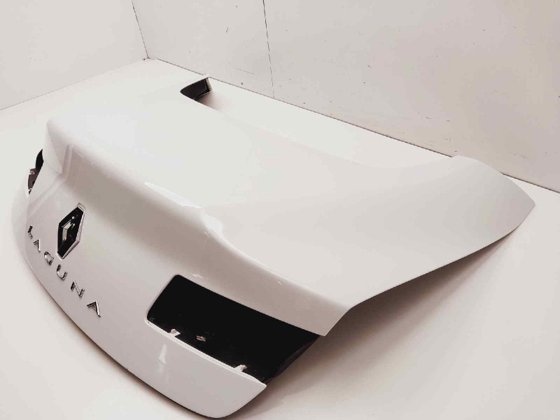 Recambio de porton trasero para renault laguna coupe monaco gp referencia OEM IAM 901220005R  