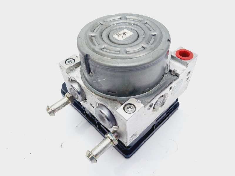Recambio de abs para hyundai kona essence 2wd referencia OEM IAM 58900J9000  