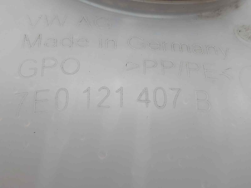 Recambio de deposito expansion para volkswagen t6.1 transporter kombi (sh) referencia OEM IAM 7E0121407B  