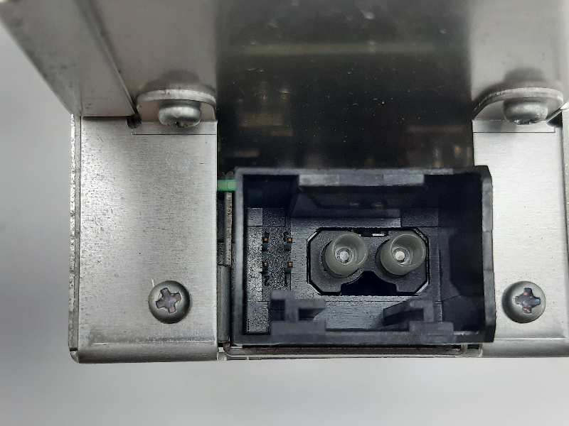 Recambio de sistema audio / cd para bmw serie 5 berlina (e60) 525d referencia OEM IAM 65126956939  