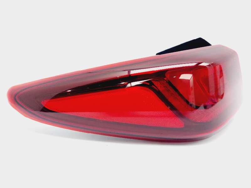 Recambio de piloto trasero izquierdo para hyundai kona essence 2wd referencia OEM IAM 92401J90 92401J9000 92401J901