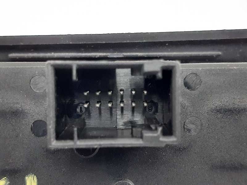 Recambio de mando luces para bmw serie 5 berlina (e60) 525d referencia OEM IAM 695374  