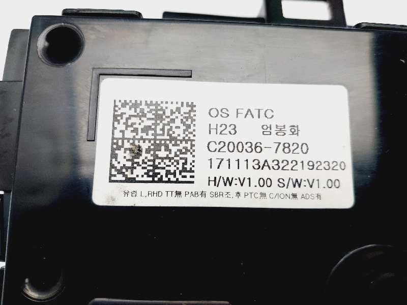 Recambio de mando climatizador para hyundai kona essence 2wd referencia OEM IAM C200367820  