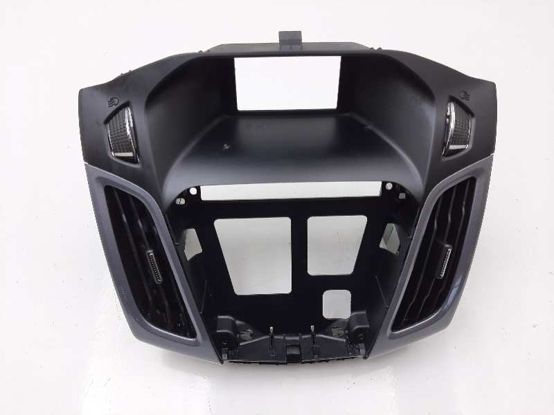 Recambio de rejilla aireadora para ford focus lim. (cb8) titanium referencia OEM IAM BM5118835  