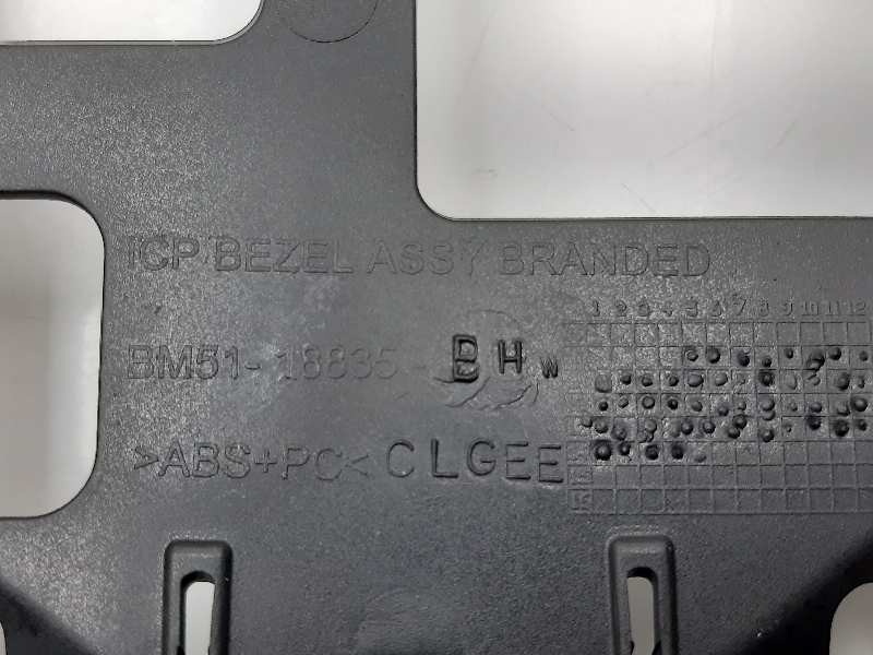 Recambio de rejilla aireadora para ford focus lim. (cb8) titanium referencia OEM IAM BM5118835  