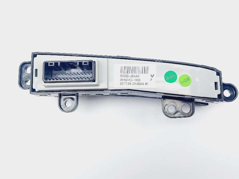 Recambio de interruptor para hyundai kona essence 2wd referencia OEM IAM 93300J9AA0  