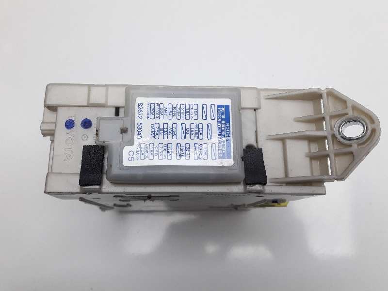 Recambio de caja reles / fusibles para lexus is200 (ds2/is2) 220d referencia OEM IAM 802260393 8273053023 8267253040