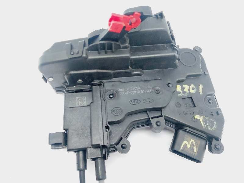 Recambio de cerradura puerta trasera derecha para hyundai kona essence 2wd referencia OEM IAM 81420J9000  