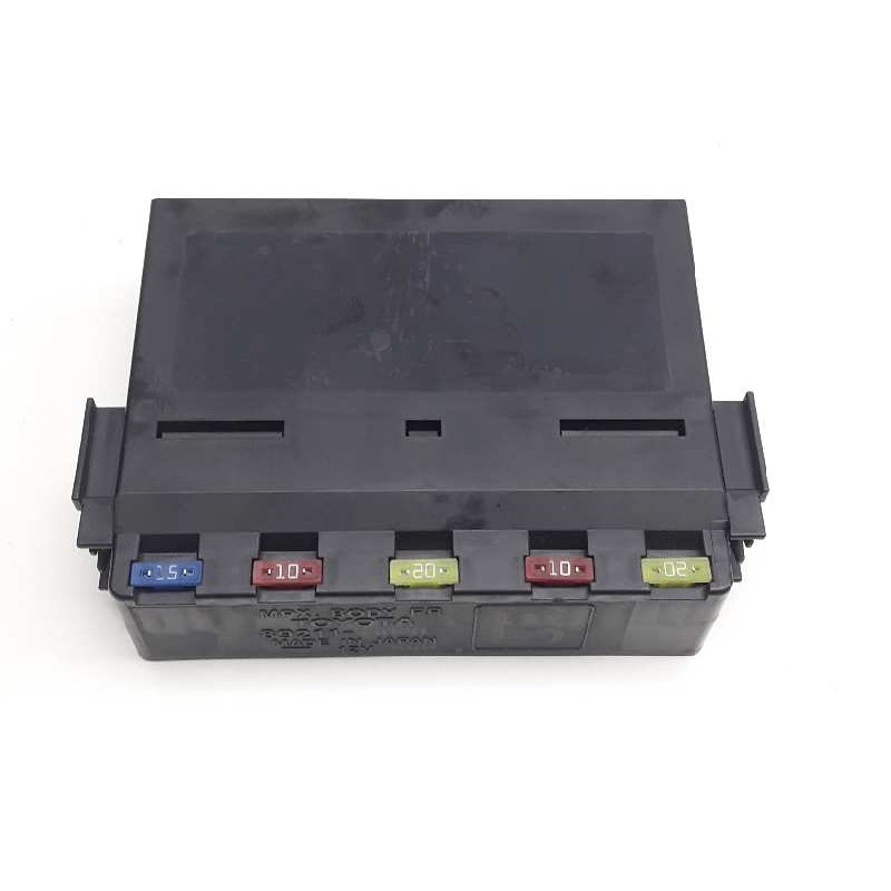 Recambio de modulo electronico para lexus is200 (ds2/is2) 220d referencia OEM IAM 8921153020  